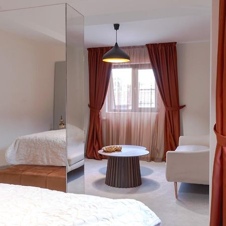 Cappo suites Veliko Tarnovo Eksteriør billede